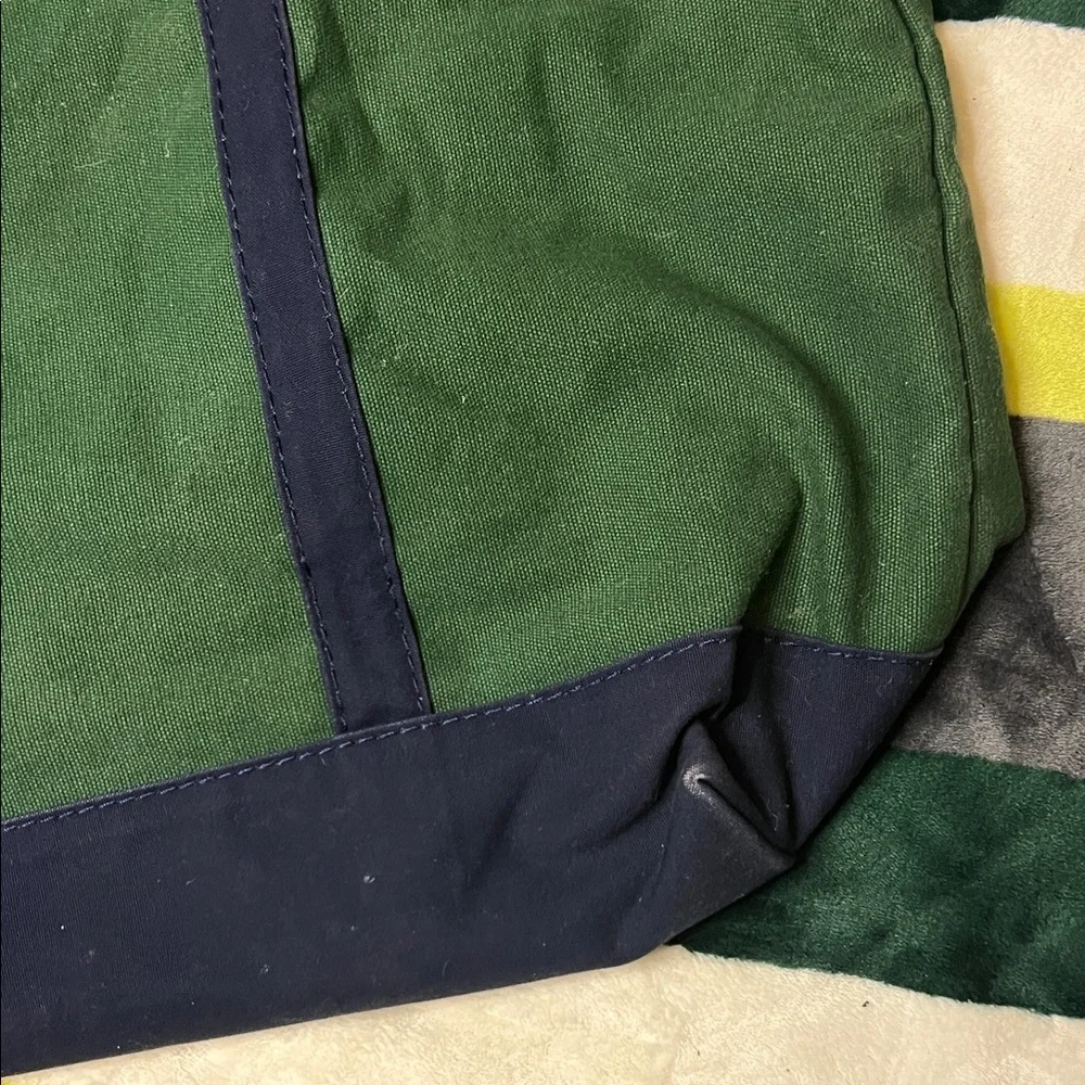 LANDS END XL Green and Navy Tote Bag